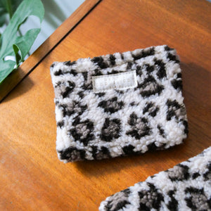 Pochette sherpa léopard