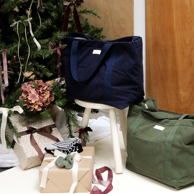 Sac cabas en velours côtelé