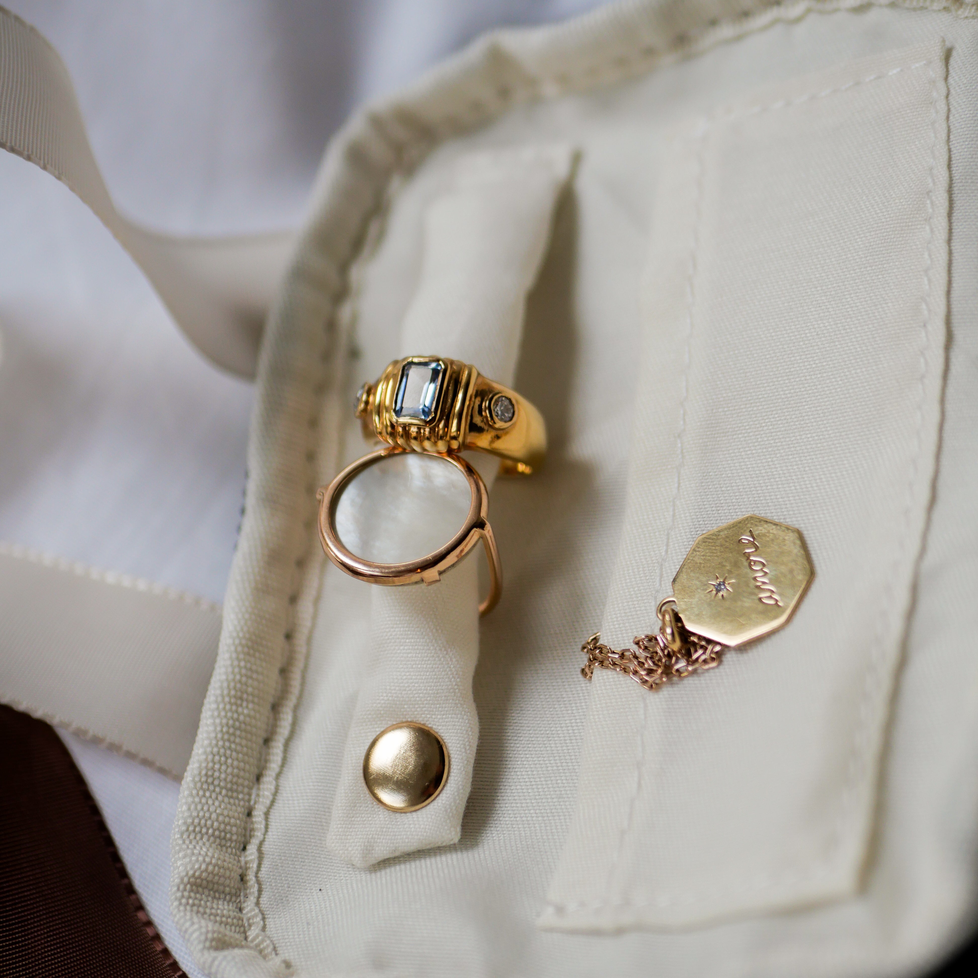 Trousse à bijoux en velours côtelé