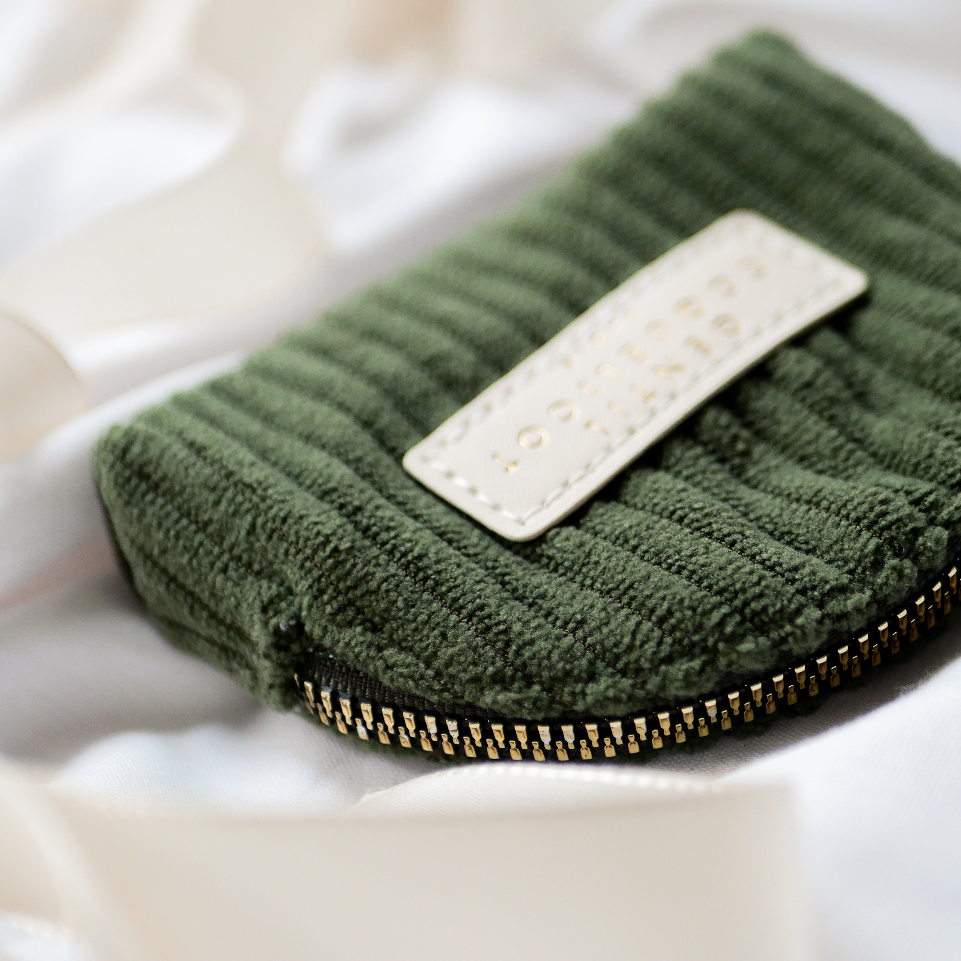 Porte monnaie en velours côtelé