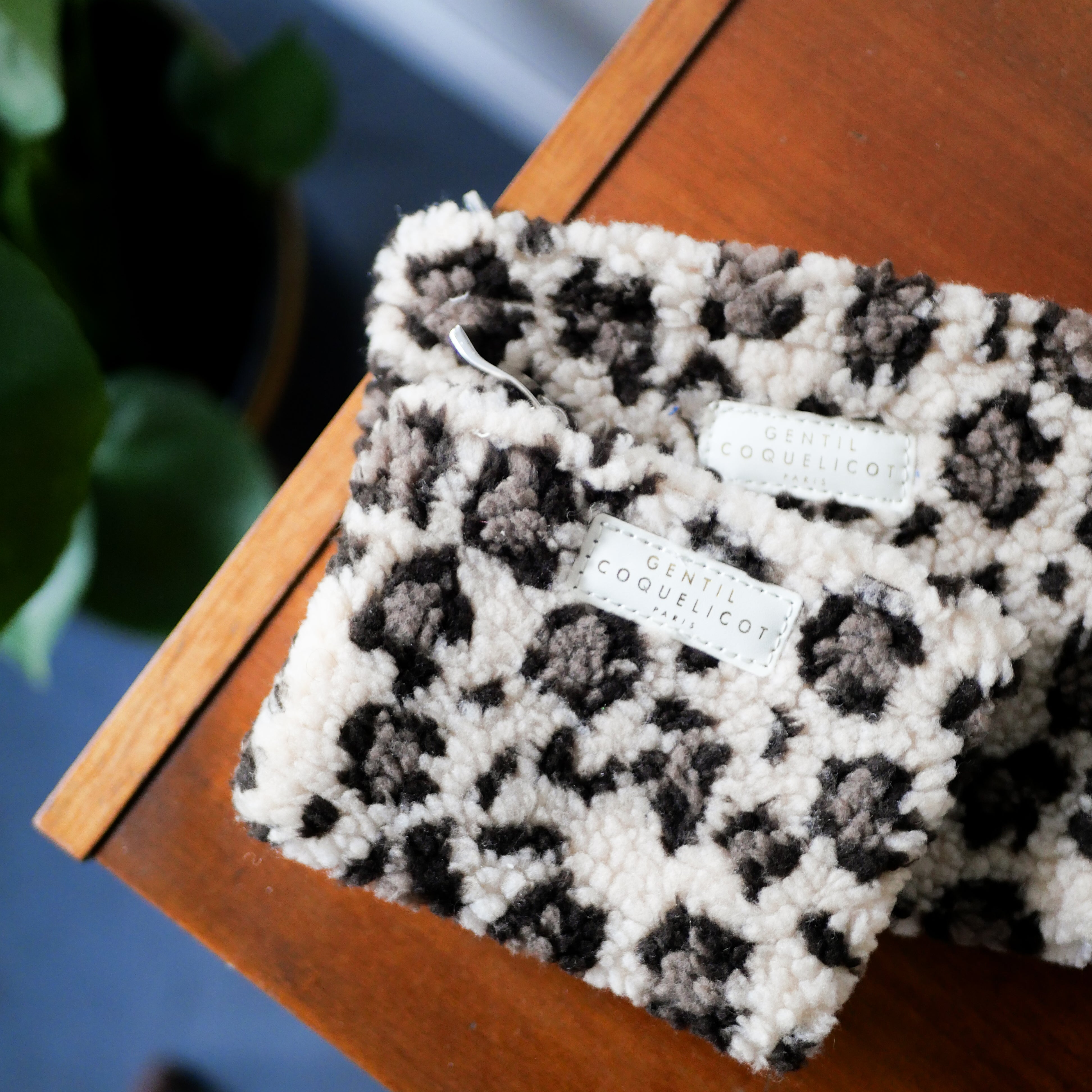 Pochette sherpa léopard
