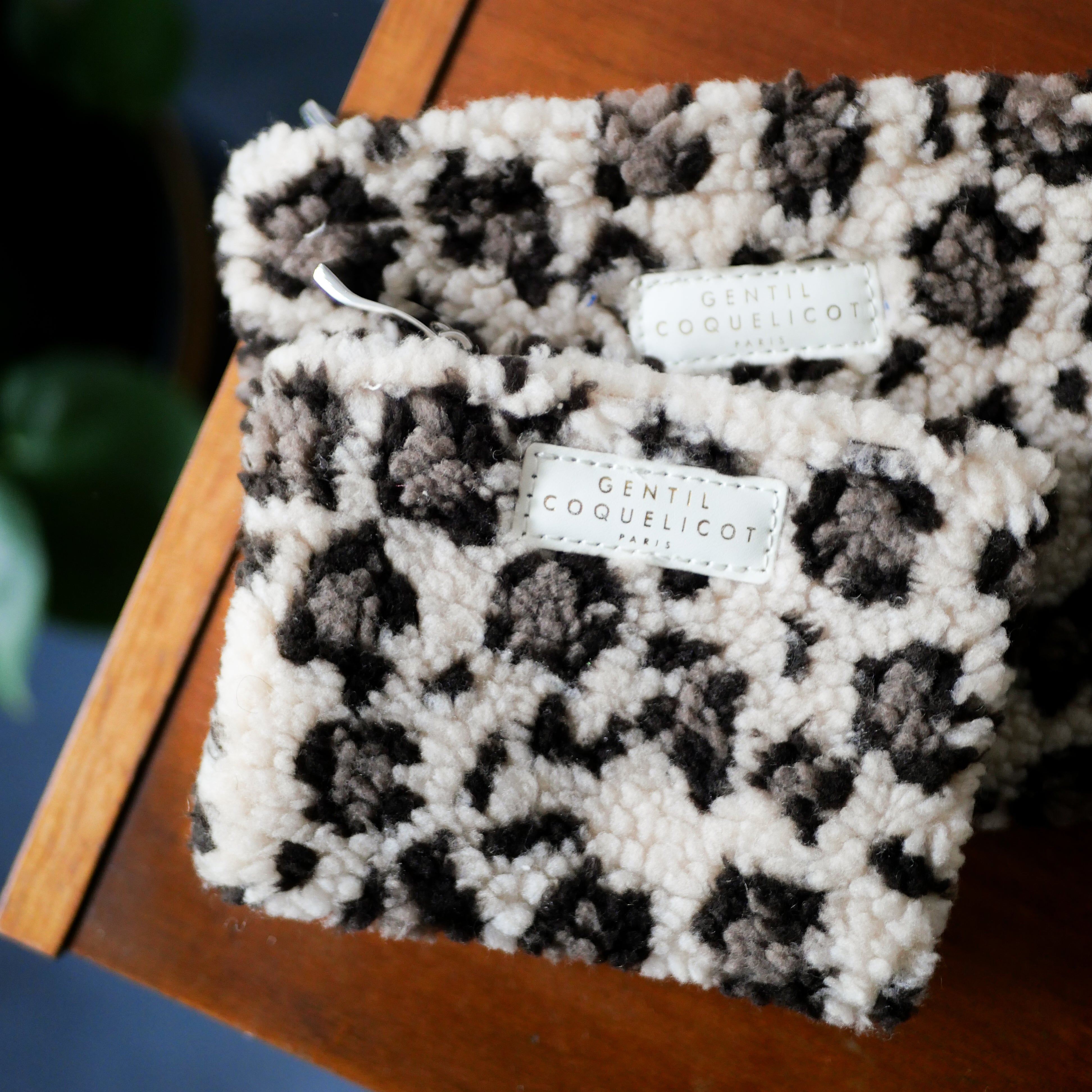 Pochette sherpa léopard