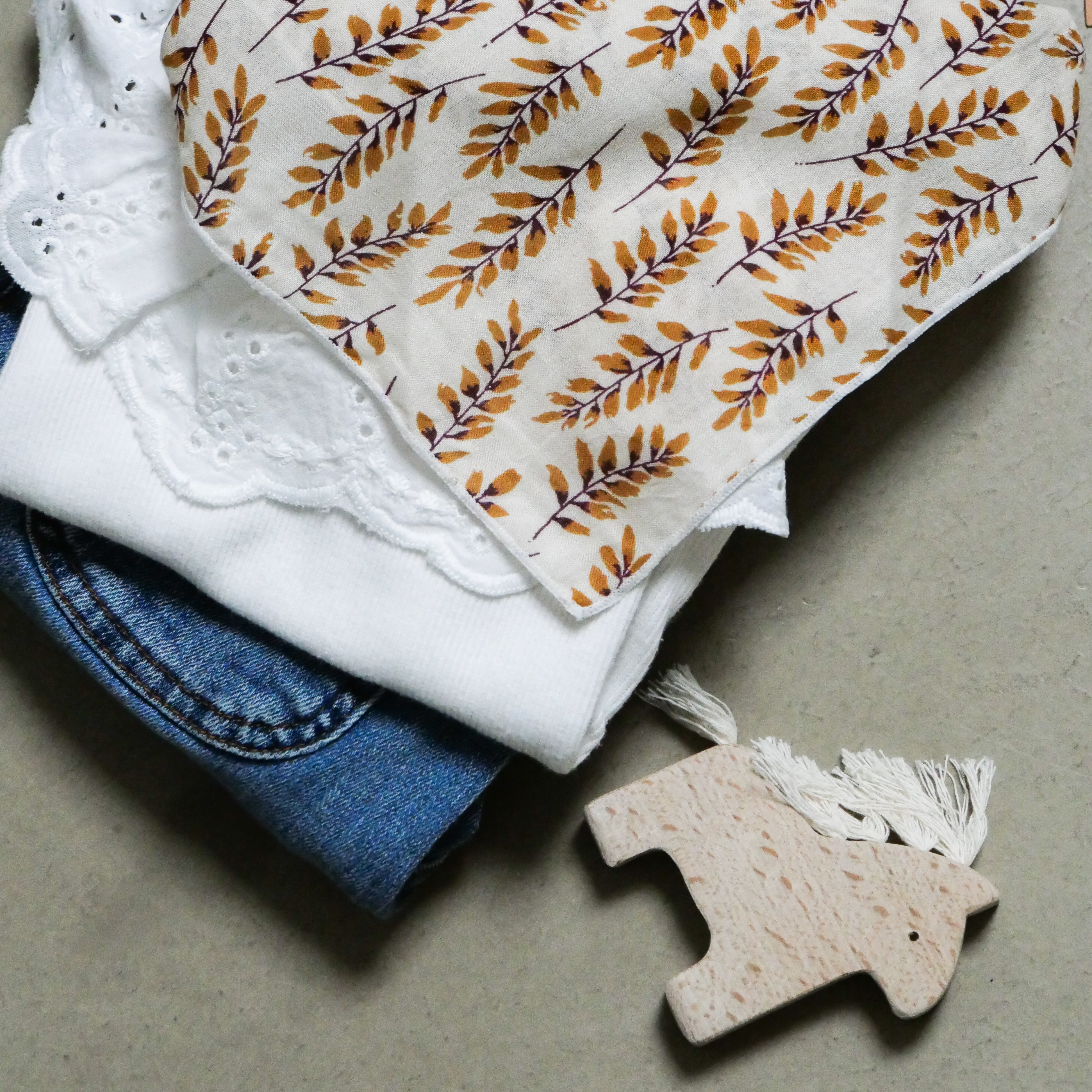 Foulard enfant bronze