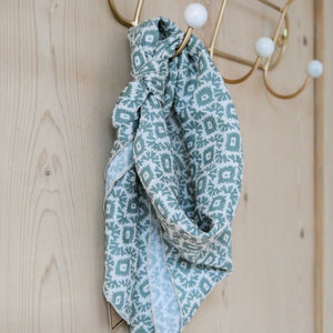Foulard enfant vert d'eau