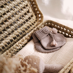 Chaussons bébé taupe